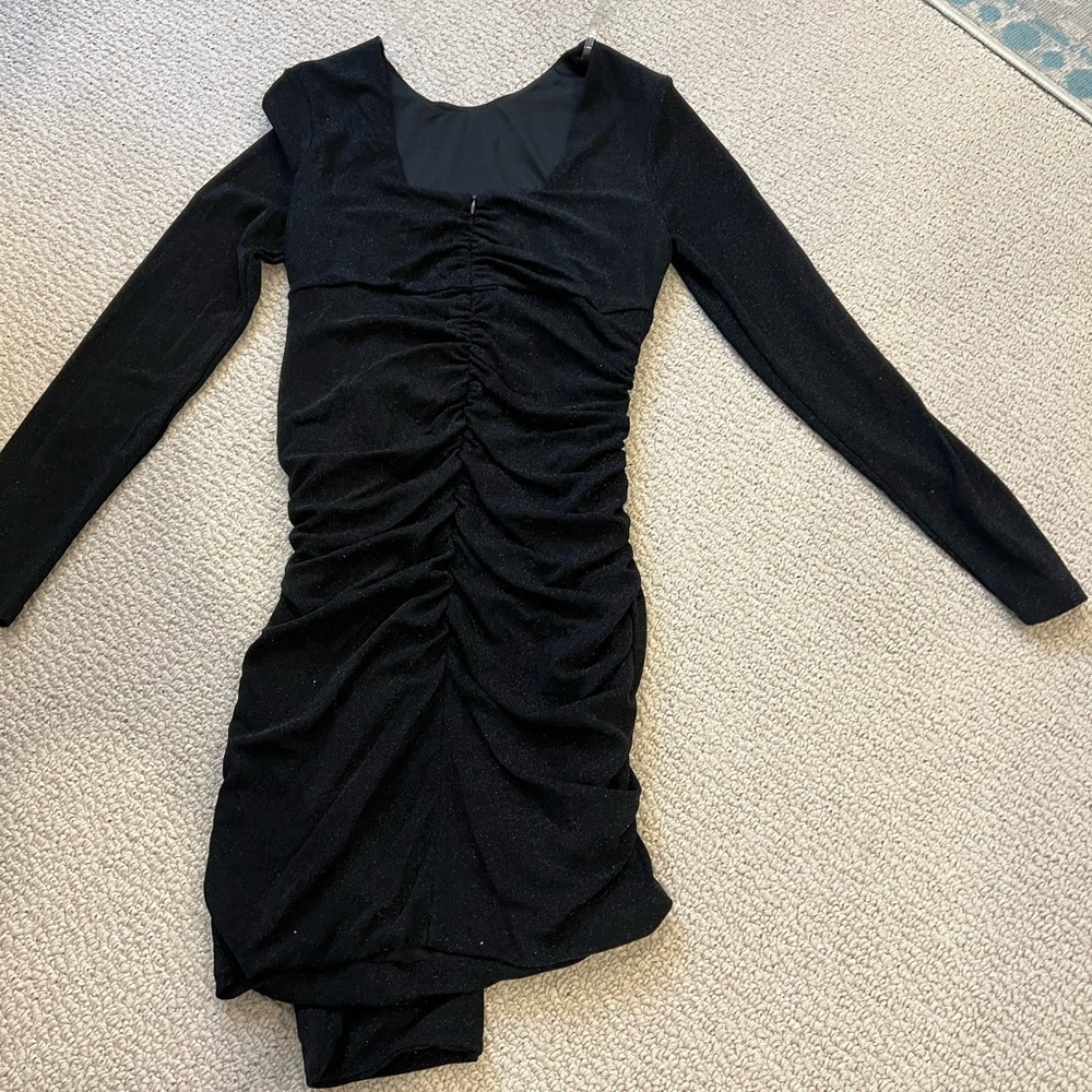Dress - Picture 4 of 4